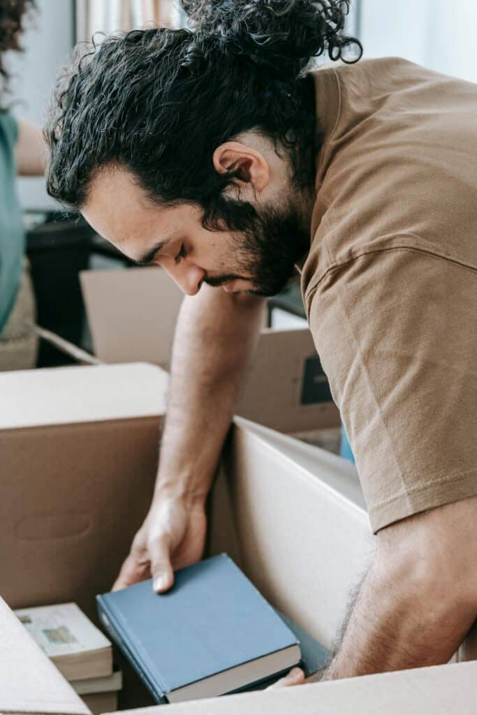 Mudanzas de empresas Monnegre de Arriba